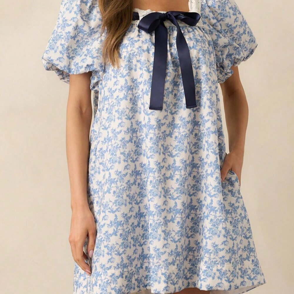 Blue Cute Women's Casual Floral Mini Dress - Picture 1 of 5